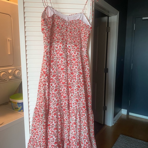 Show Po floral maxi dress - Picture 2 of 4